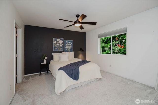 5781 Gateway Lane, Bremerton, WA 98311