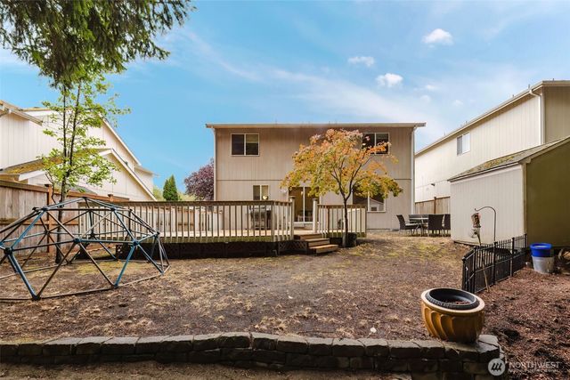 5781 Gateway Lane, Bremerton, WA 98311
