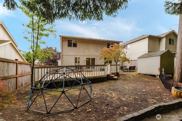 5781 Gateway Lane, Bremerton, WA 98311