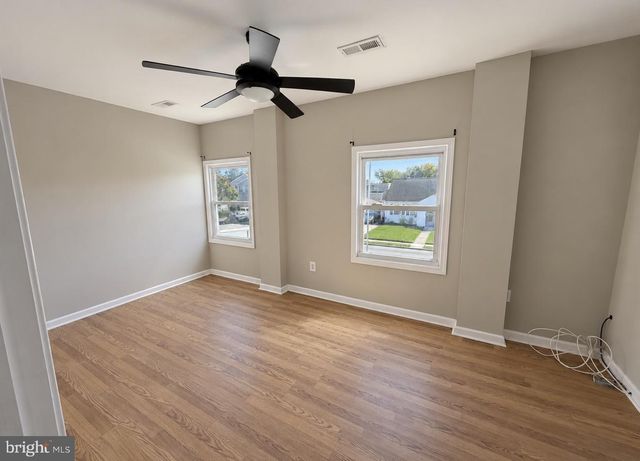 8120 CORNWALL RD, Dundalk, MD 21222