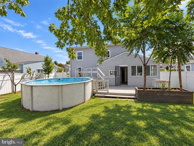 8120 CORNWALL RD, Dundalk, MD 21222