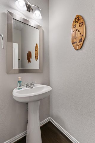 417 Rusk Bluff Ave, Leander, TX 78641