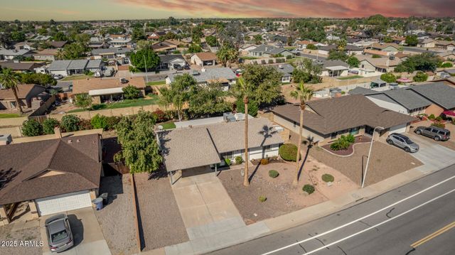 2214 E FRYE Road, Chandler, AZ 85225