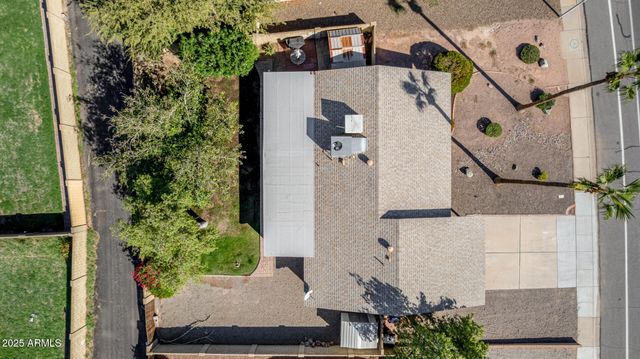 2214 E FRYE Road, Chandler, AZ 85225