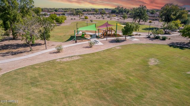 2214 E FRYE Road, Chandler, AZ 85225