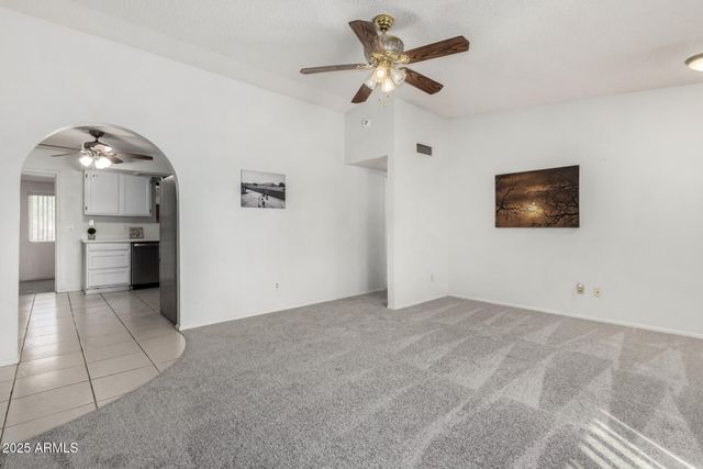 2214 E FRYE Road, Chandler, AZ 85225