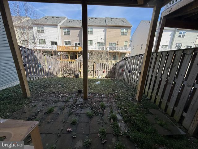 8462 HEDWIG LN, Frederick, MD 21704