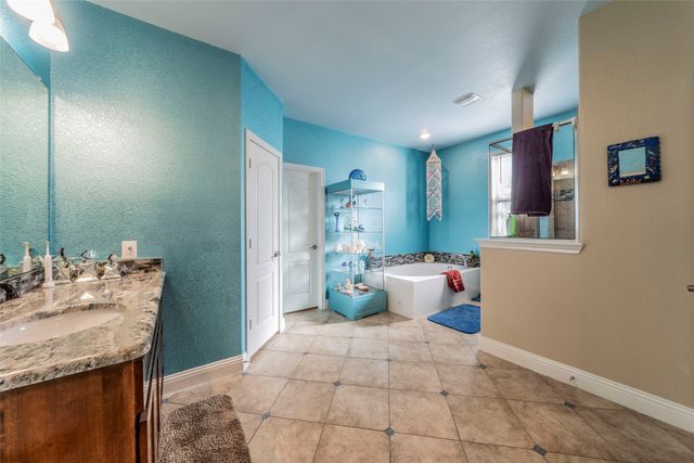 2852 Sonterra Drive, Cedar Hill, TX 75104