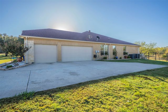 2852 Sonterra Drive, Cedar Hill, TX 75104