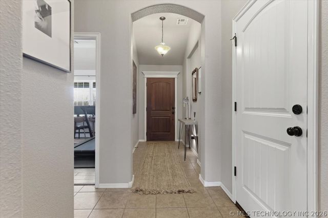 15903 E 91st Street North, Owasso, OK 74055