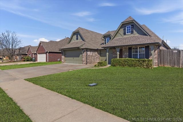 15903 E 91st Street North, Owasso, OK 74055