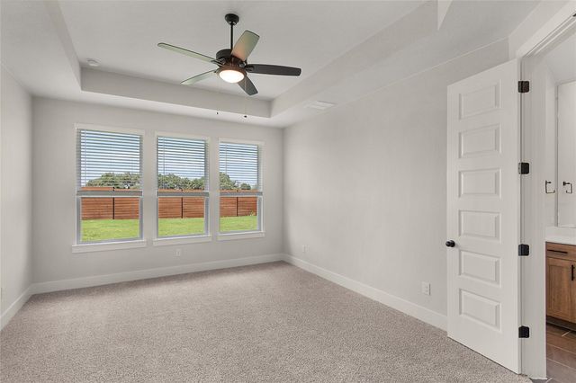 325 Ridgewell LOOP, Georgetown, TX 78633