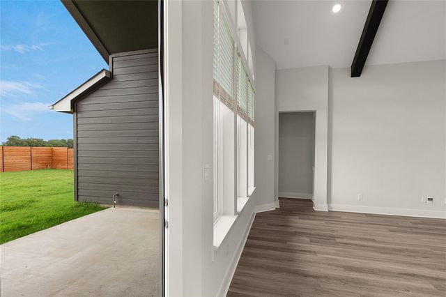 325 Ridgewell LOOP, Georgetown, TX 78633