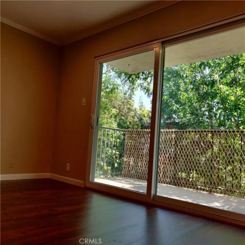 400 N ACACIA Avenue, Fullerton, CA 92831