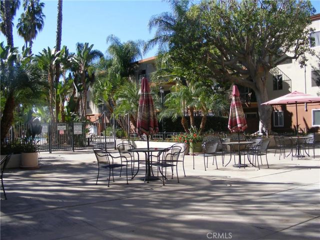 400 N ACACIA Avenue, Fullerton, CA 92831