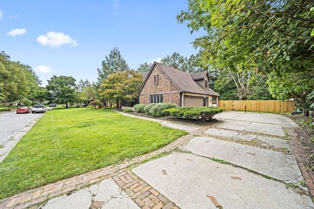 825 Bluffview Drive, Columbus, OH 43235