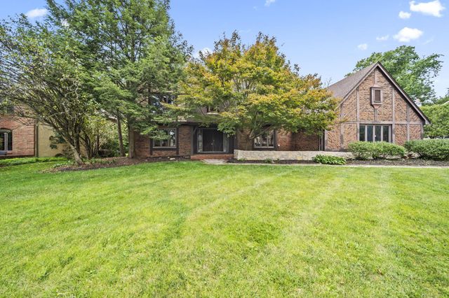 825 Bluffview Drive, Columbus, OH 43235