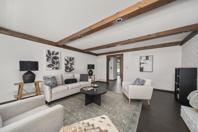 825 Bluffview Drive, Columbus, OH 43235