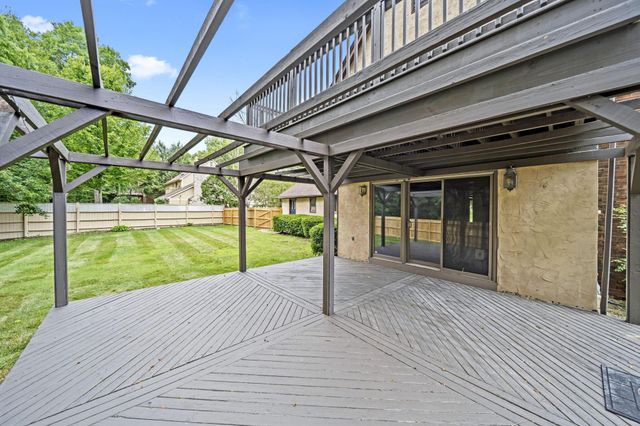 825 Bluffview Drive, Columbus, OH 43235