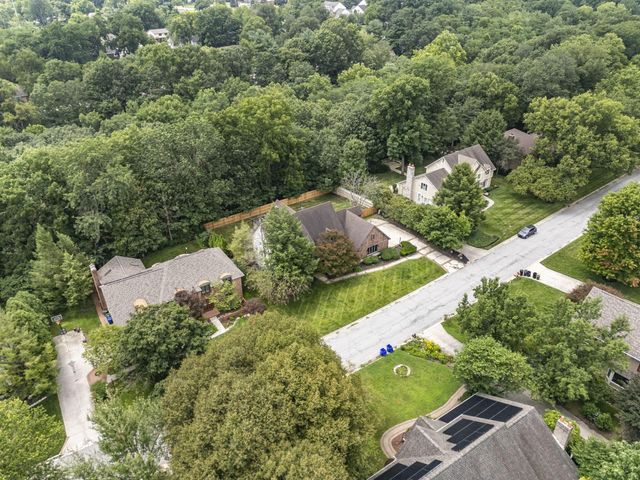 825 Bluffview Drive, Columbus, OH 43235
