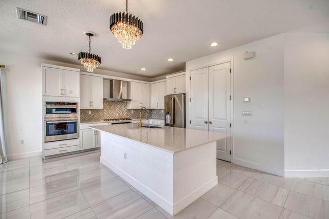 1345 Bushel Creek Crossing, Loxahatchee, FL 33470