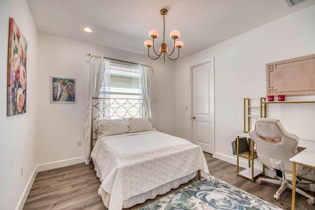 1345 Bushel Creek Crossing, Loxahatchee, FL 33470