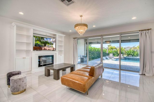 1345 Bushel Creek Crossing, Loxahatchee, FL 33470