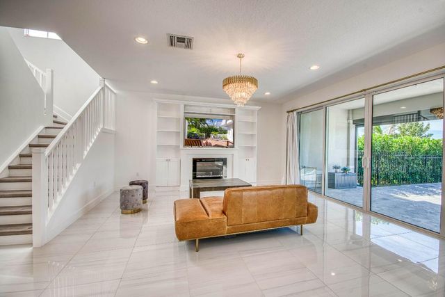 1345 Bushel Creek Crossing, Loxahatchee, FL 33470