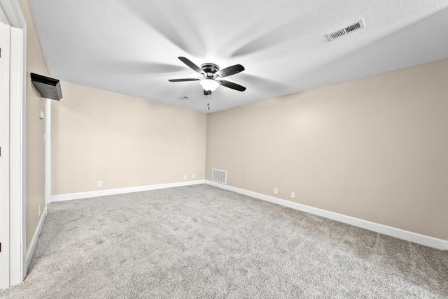1150 N Ja Tate Drive, Clarksville, TN 37043
