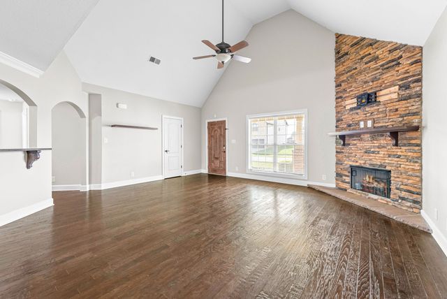 1150 N Ja Tate Drive, Clarksville, TN 37043