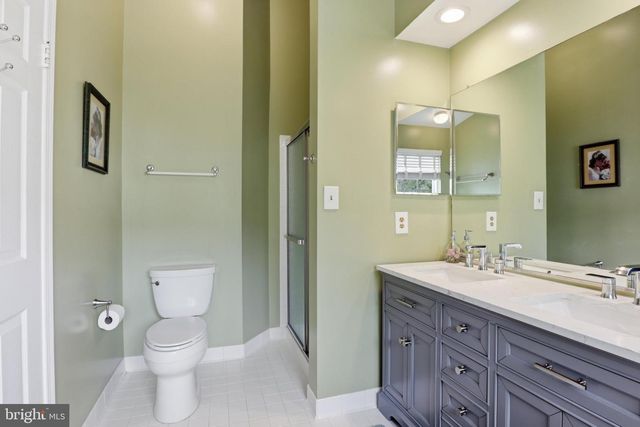 3903 ELBERT AVE, Alexandria, VA 22305