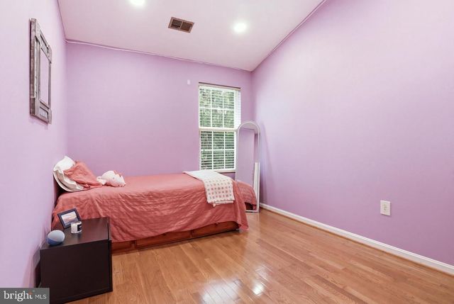 3903 ELBERT AVE, Alexandria, VA 22305