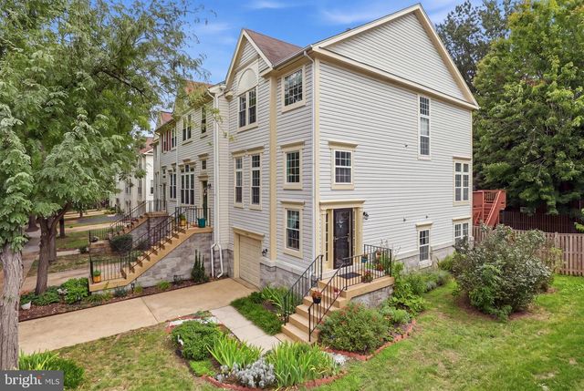 3903 ELBERT AVE, Alexandria, VA 22305