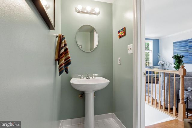 3903 ELBERT AVE, Alexandria, VA 22305