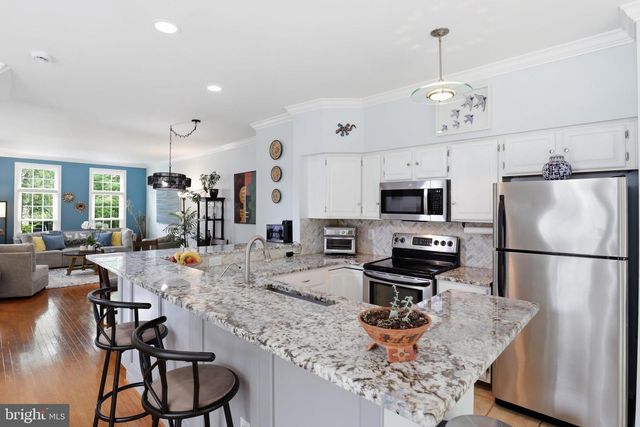 3903 ELBERT AVE, Alexandria, VA 22305
