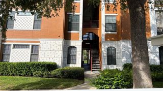 8325 38TH STREET CIRCLE E 101, Sarasota, FL 34243