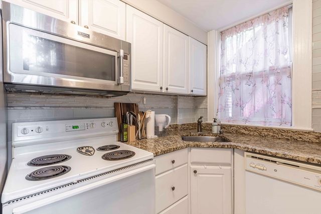 405 Commonwealth Ave 2, Boston, MA 02215