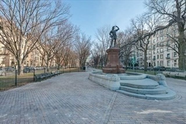 405 Commonwealth Ave 2, Boston, MA 02215
