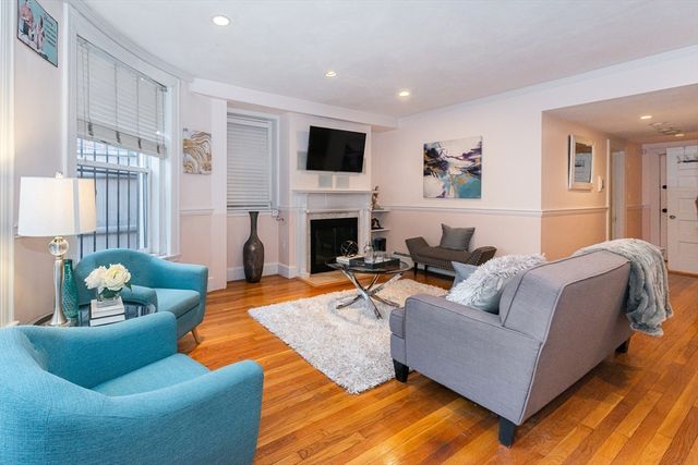 405 Commonwealth Ave 2, Boston, MA 02215