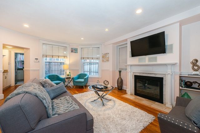 405 Commonwealth Ave 2, Boston, MA 02215