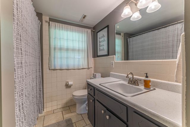 3312 LYNNWOOD DR, Columbia, MO 65203
