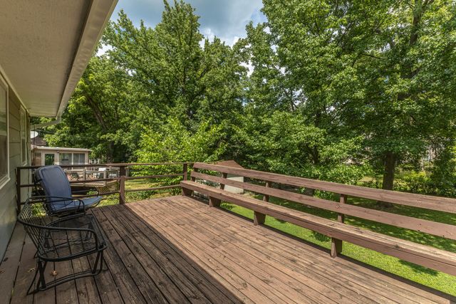 3312 LYNNWOOD DR, Columbia, MO 65203