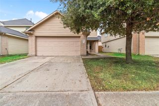 878 Sun Prairie Drive, Houston, TX 77090