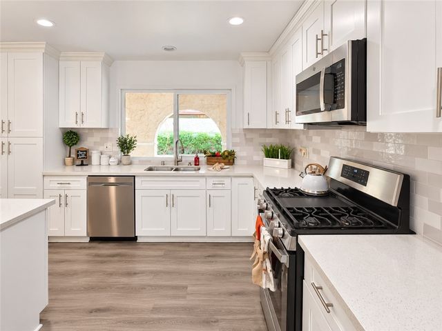 347 S Jennifer Lane, Orange, CA 92869
