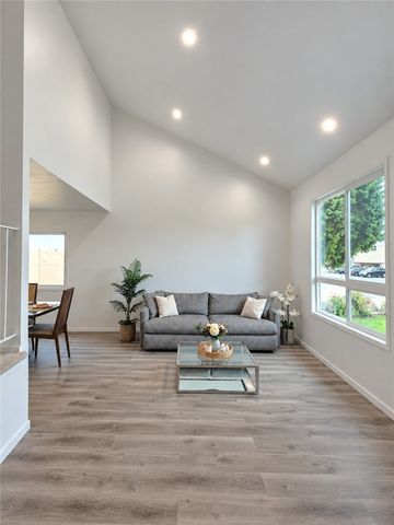 347 S Jennifer Lane, Orange, CA 92869