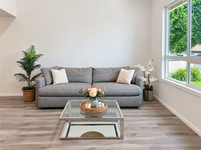 347 S Jennifer Lane, Orange, CA 92869