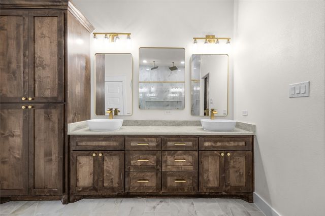 5019 Waddell Street, Sansom Park, TX 76114
