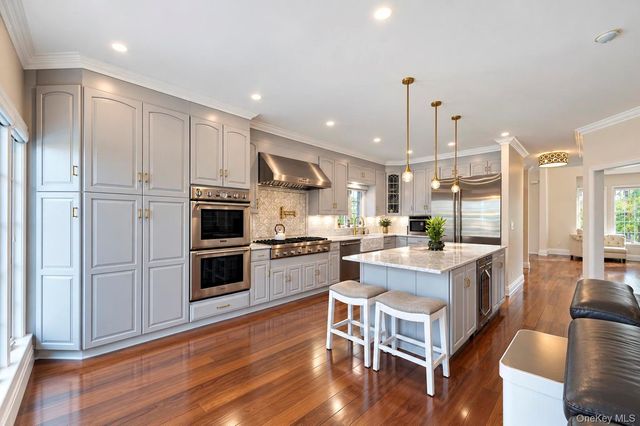 157-35 19th Avenue, Whitestone, NY 11357