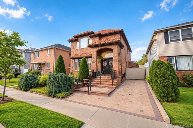 157-35 19th Avenue, Whitestone, NY 11357