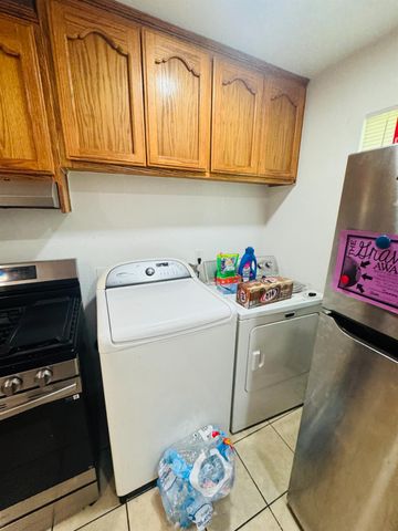 1335 Olive Avenue, Sanger, CA 93657